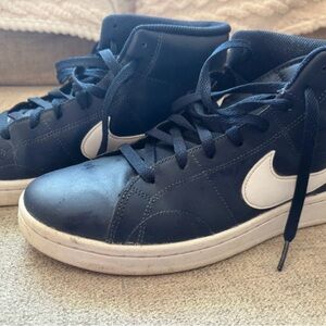 Nike Black and White Sneakers